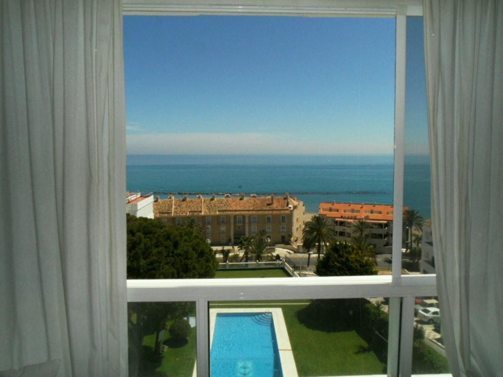 شقة Apartamento Benalmadena Costa الغرفة الصورة